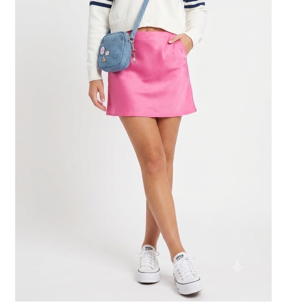 Princess Polly Mini Skirt Satin A-Line Side Zip Barbiecore Pink Size 4